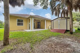 431 Sevilla St, North Port, FL 34287 - Photo 32