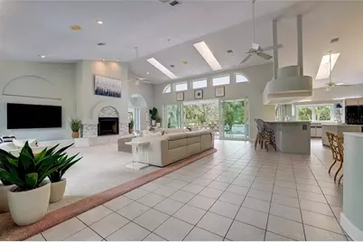 181 S Auburn Road, Venice, FL 34292 - Photo 8