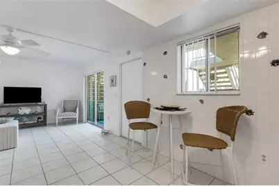 360 Base Avenue E #413, Venice, FL 34285 - Photo 8