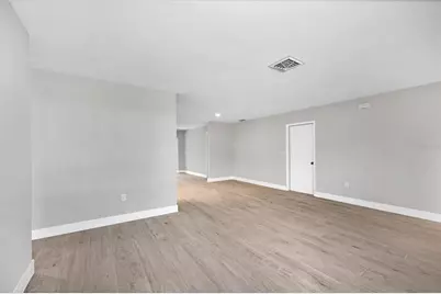 140 Hermes Road, Venice, FL 34293 - Photo 14