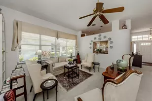 553 Fallbrook Dr, Venice, FL 34292 - Photo 10