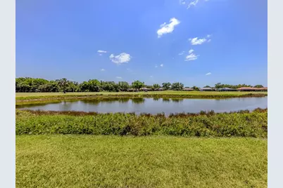 553 Fallbrook Drive, Venice, FL 34292 - Photo 8