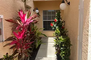 801 Gondola Park Dr, Venice, FL 34292 - Photo 1