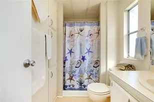 881 Grado Dr, Venice, FL 34285 - Photo 18