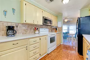 881 Grado Dr, Venice, FL 34285 - Photo 8