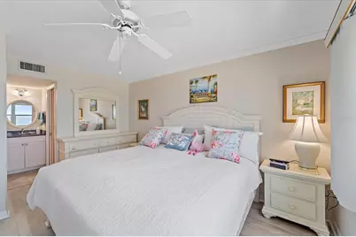 950 Tarpon Center Drive #504, Venice, FL 34285 - Photo 16