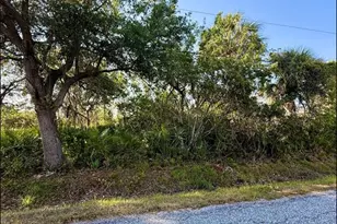 De Miranda Ave, North Port, FL 34287 - Photo 1