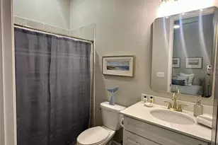 17577 Santorini Ct, Venice, FL 34293 - Photo 18