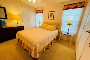 615 S Green Cir, Venice, FL 34285 - Photo 10