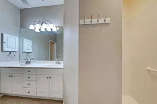 912 Barclay Ct, Venice, FL 34293 - Photo 30