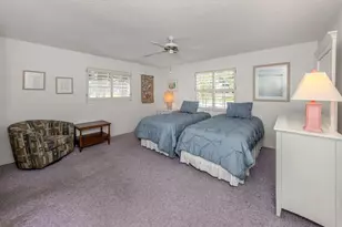 528 W Venice Ave, Venice, FL 34285 - Photo 18