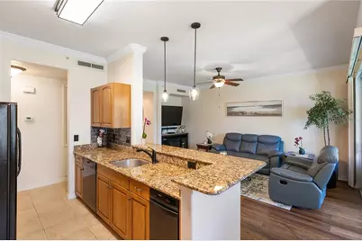 600 Gardens Edge Drive #613, Venice, FL 34285 - Photo 10