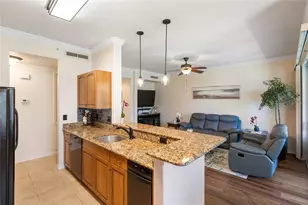 600 Gardens Edge Dr, Venice, FL 34285 - Photo 10