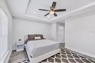 12031 Saragossa Ln, North Port, FL 34287 - Photo 16