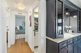 91 N Easter Island Cir, Englewood, FL 34223 - Photo 14