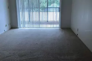 512 W Venice Ave, Venice, FL 34285 - Photo 8