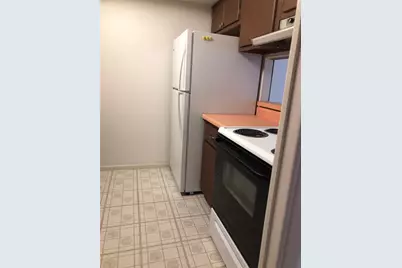 512 W Venice Avenue #205, Venice, FL 34285 - Photo 6