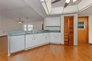 976 Euclid Rd, Venice, FL 34293 - Photo 10