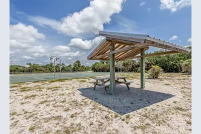 976 Euclid Road, Venice, FL 34293 - Photo 40