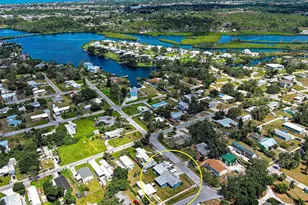 1103 Lucille Ave, Nokomis, FL 34275 - Photo 10