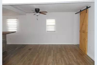373 Longwood Drive, Venice, FL 34285 - Photo 6