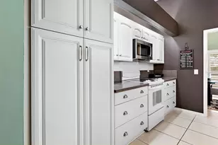 114 Southampton Pl N, Venice, FL 34293 - Photo 8