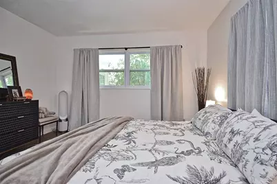 3340 Webber Street, Sarasota, FL 34239 - Photo 18