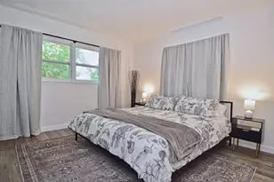 3340 Webber St, Sarasota, FL 34239 - Photo 16