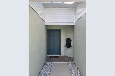 482 Pendleton Place, Venice, FL 34292 - Photo 4