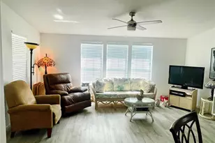 623 Leisure, Venice, FL 34285 - Photo 6
