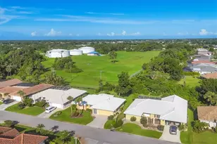 1614 Quail Lake Dr, Venice, FL 34293 - Photo 8