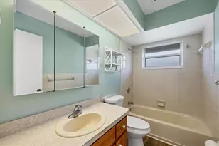 1614 Quail Lake Dr, Venice, FL 34293 - Photo 26