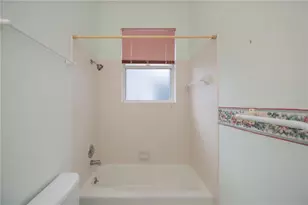 519 Catalina Isles Cir, Venice, FL 34292 - Photo 42