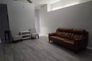 519 Catalina Isles Cir, Venice, FL 34292 - Photo 32