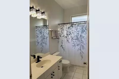 519 Catalina Isles Circle, Venice, FL 34292 - Photo 34