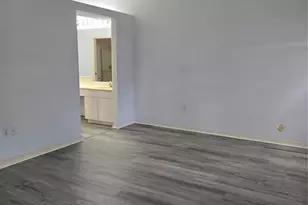 519 Catalina Isles Cir, Venice, FL 34292 - Photo 26