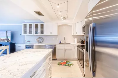 616 Flamingo Drive #102, Venice, FL 34285 - Photo 4