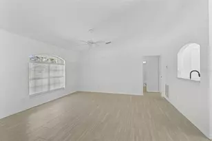 5306 Maccaughey Dr, North Port, FL 34287 - Photo 6