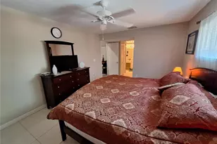 1697 Brookhouse Cir, Sarasota, FL 34231 - Photo 12