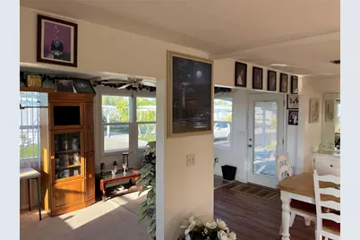 411 Vasto Drive, Venice, FL 34285 - Photo 14