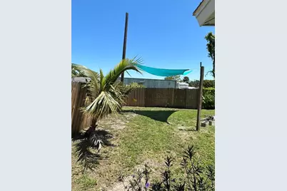 700 Forest Street, Nokomis, FL 34275 - Photo 18