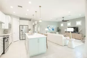 13871 Miranese St, Venice, FL 34293 - Photo 12