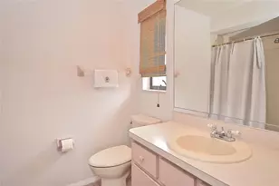 1290 Leeward Rd, Venice, FL 34293 - Photo 16