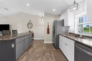 108 Albatross Rd, Rotonda West, FL 33947 - Photo 4