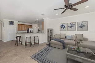 13270 Famiglia Dr, Venice, FL 34293 - Photo 10