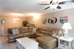 1554 Tallywood Dr, Sarasota, FL 34237 - Photo 10