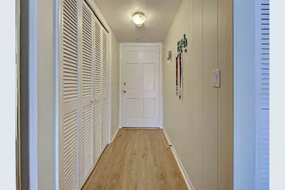 200 The Esplanade N #B19, Venice, FL 34285 - Photo 6
