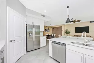 17740 Boracay Ct, Venice, FL 34293 - Photo 8