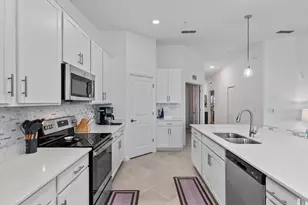 12440 Wellen Golf St, Venice, FL 34293 - Photo 16