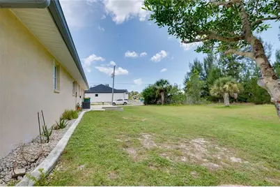 15140 Lyneburg Avenue, Port Charlotte, FL 33981 - Photo 60